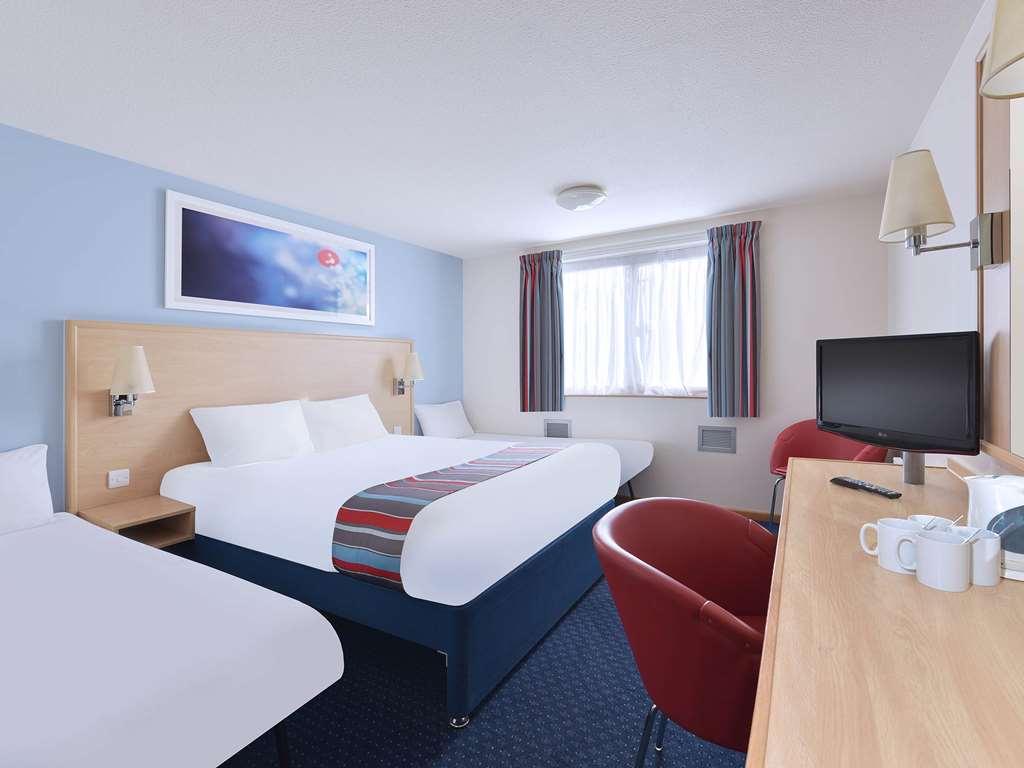 Travelodge Бервик-апон-Твид Номер фото